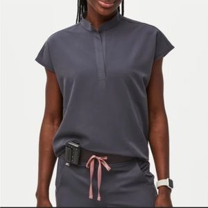 Figs Rafaela Oversized Scrub Top - Charcoal S